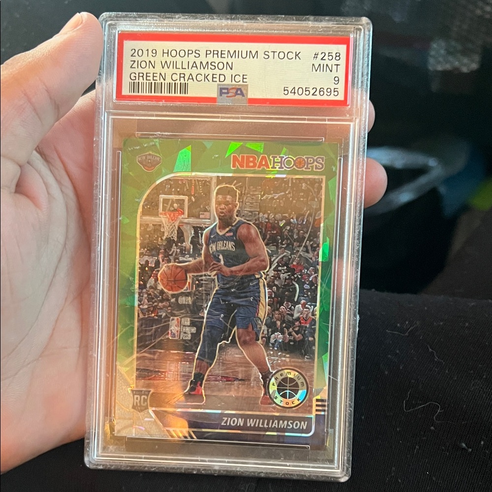 Green Cracked Ice Basketball Trading Card